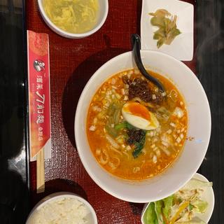 坦々刀削麺セット(酒菜 刀削麺 （シュサイ トウショウメン）)