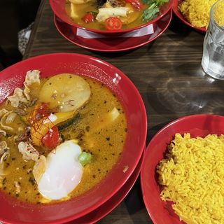 (無添加薬膳スープカレー COSMOS)