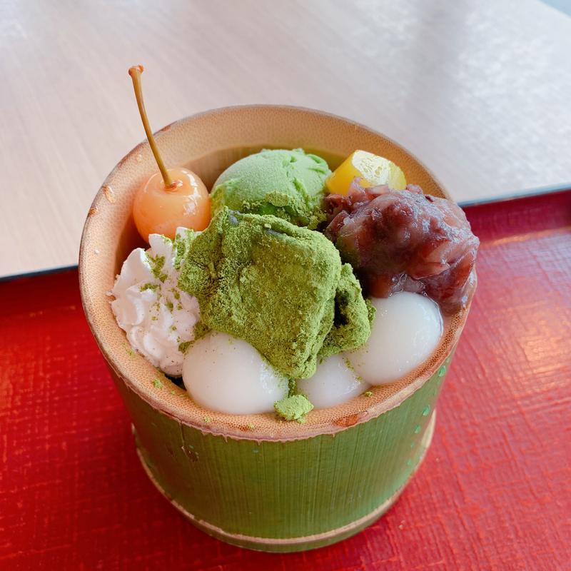 抹茶本わらび餅パフェ(嵐山さくら餅 稲 （あらしやまさくらもち いね）)