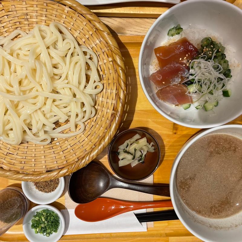 胡麻ダレつけうどん(おぼんdeごはん LECT店)