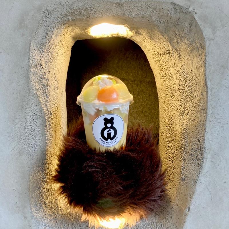 メロンパフェ(クマの手カフェ)