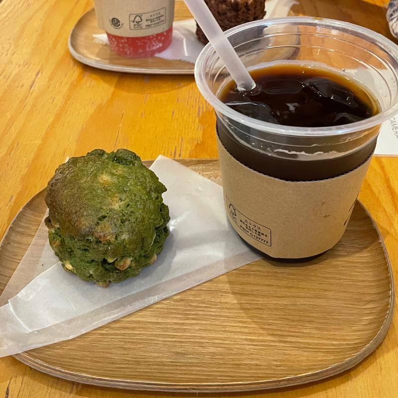 抹茶&チョコスコーン(CAMERA)