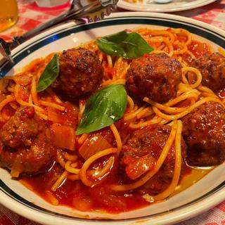 (Byrd's Pizza & Ribs)