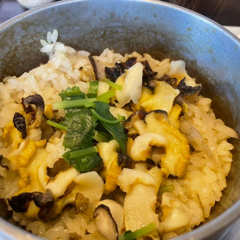 サザエ釜飯セット(磯魚料理 鴨鶴)