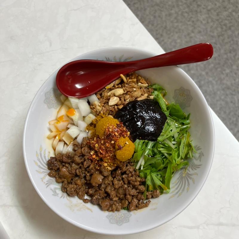 スパイシー味噌まぜそば(ひよこ)