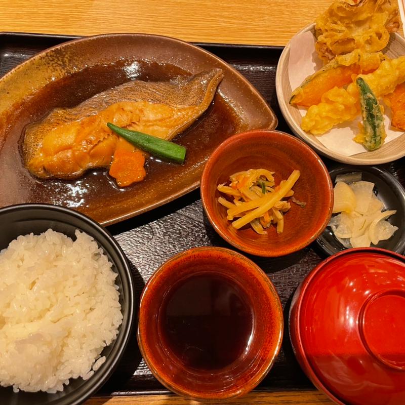 カレイの煮付け御膳(ゆめあん食堂 調布駅北口店)