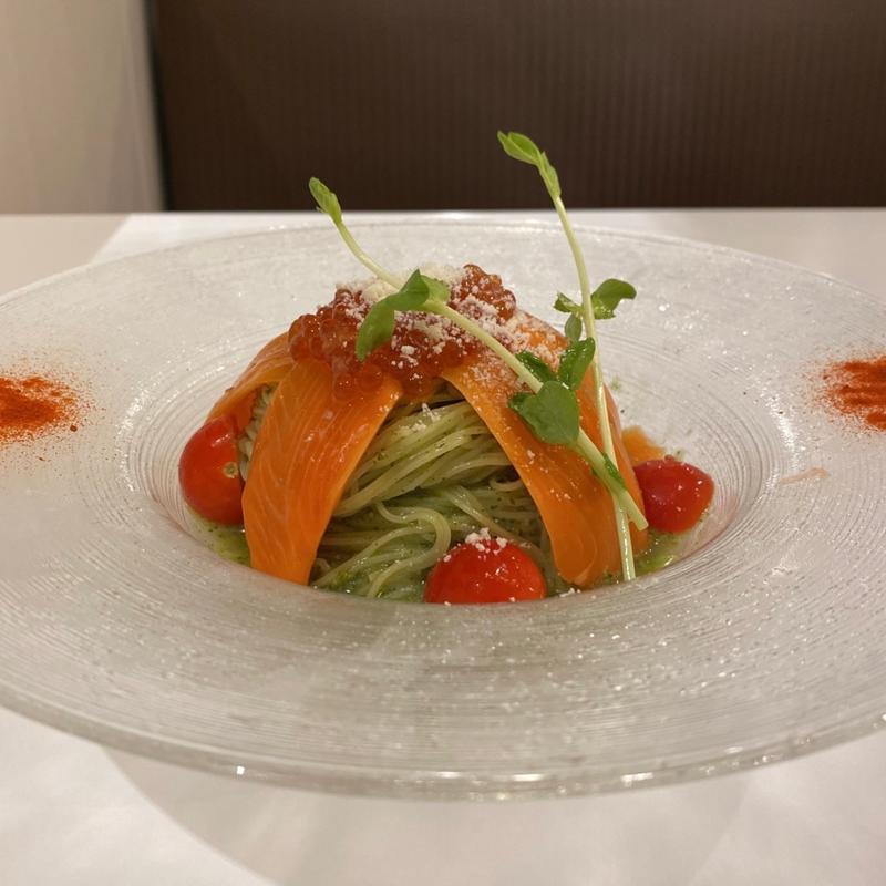 サーモンといくらの冷製カッペリーニ(オリーブカフェ 津久居店)