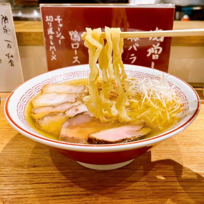 塩煮干し肉そば(きたかた食堂 神保町店)