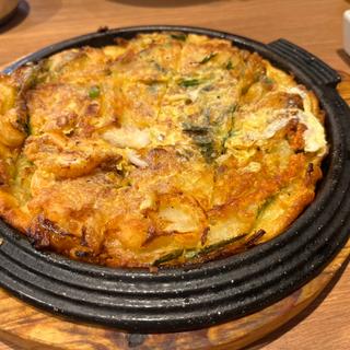 海鮮チヂミ(韓国料理bibim' りんくう・プレミアムアウトレット店)