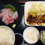 あじフライ定食(ずぼらや四季)