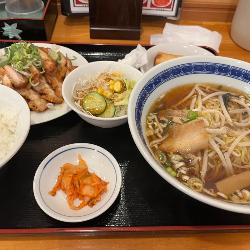 ランチ(油淋鶏＋ラーメン)(中華料理　都府　那珂川店)