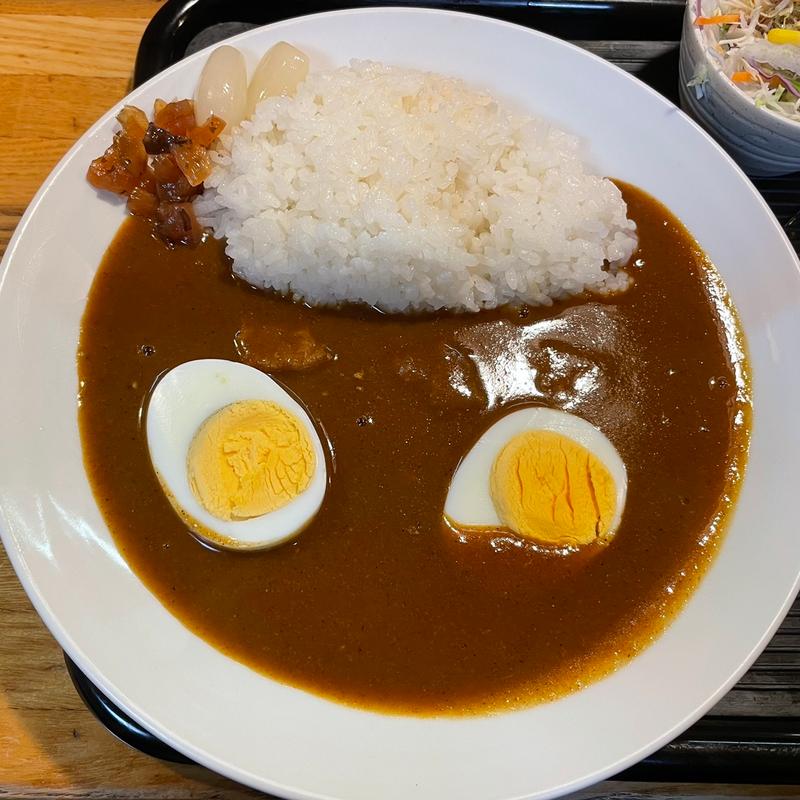 街道（みち）カレーM（10辛）+玉子(ロビンソンクルーソーカレーハウス)