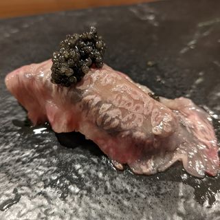 サーロイン・茄子炙り寿司(肉割烹 五平)