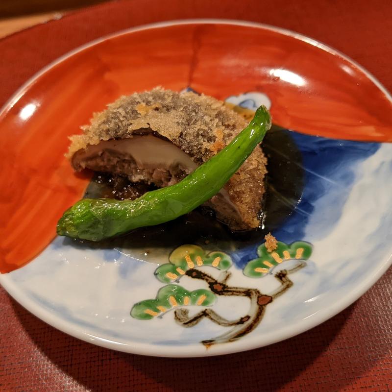 和牛と椎茸メンチカツ(肉割烹 五平)