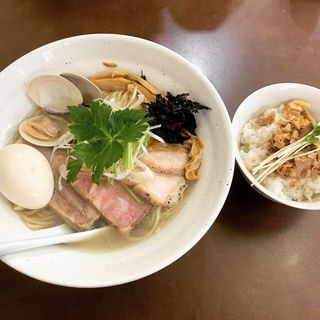 貝塩拉麺 豚ほぐし丼(麺屋 心羽)