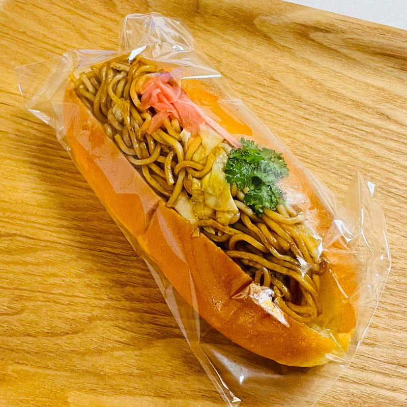 焼きそばパン(デイジイ東京)