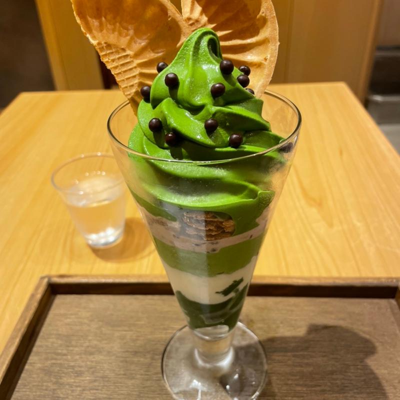 プレミアム抹茶パフェ(西条園抹茶カフェ グローバルゲート店)