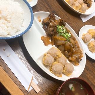 (一芳亭 本店 （イッポウテイ）)