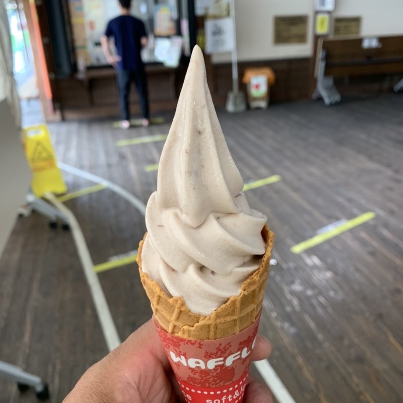 ピオーネソフトクリーム(道の駅 うきは)