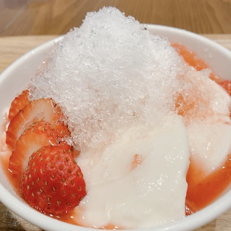 苺かき氷豆花(春水堂 ekie広島店)