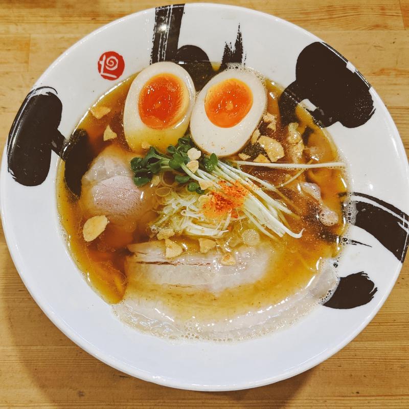 鯖ガーリック醤油ラーメン(彩色ラーメンきんせい 高槻本店 )