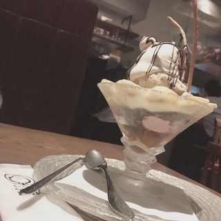 (夜パフェ専門店 パフェテリア ミル)
