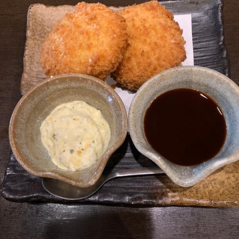 蟹クリームコロッケ2個(北の味紀行と地酒 北海道 東京オペラシティ店)
