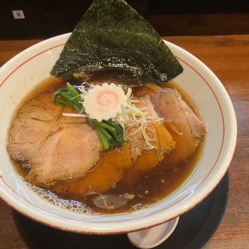 醤油らーめん+燻製焼豚(麺処 ほんだ)