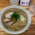 桐麺しょうゆ+チャーシュートッピング(桐麺 )