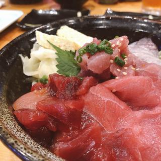 三崎マグロの三色丼(鮨市場 春)