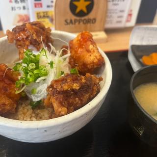 小樽ザンギ丼(なるとキッチン 大阪本町店)