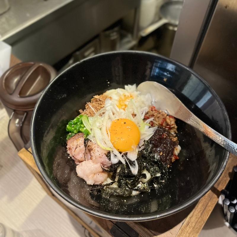 もつ黒味噌まぜそば(ほそ道 )