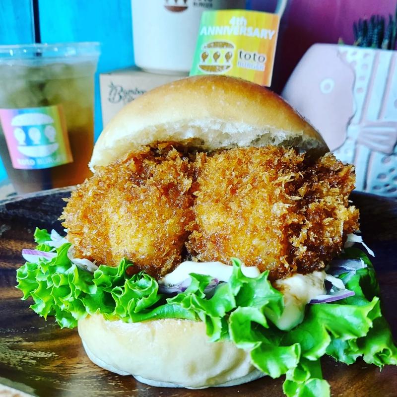 4周年記念プレミアムトトバーガー 鱧だしの蒲焼タレと自家製タルタルで(toto BURGER)