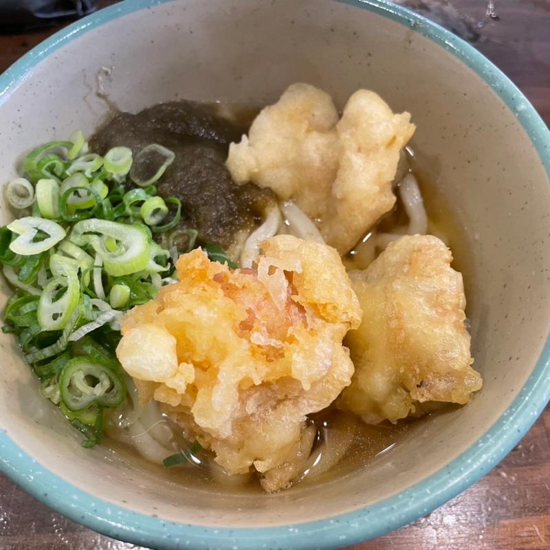 とり天うどん温［並盛］＋とろろ昆布(おにやんま　五反田本店)