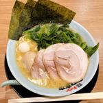 ラーメン　トッピング　味玉　ほうれん草　チャーシュー2枚