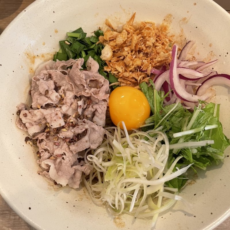 はっちの混ぜそば(肉そば はっち)