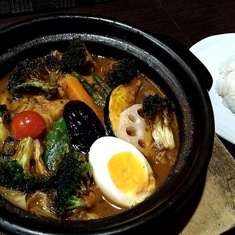 チキンベジタブル（ブロッコリートッピング）(スープカリーばぐばぐ 南1条店)