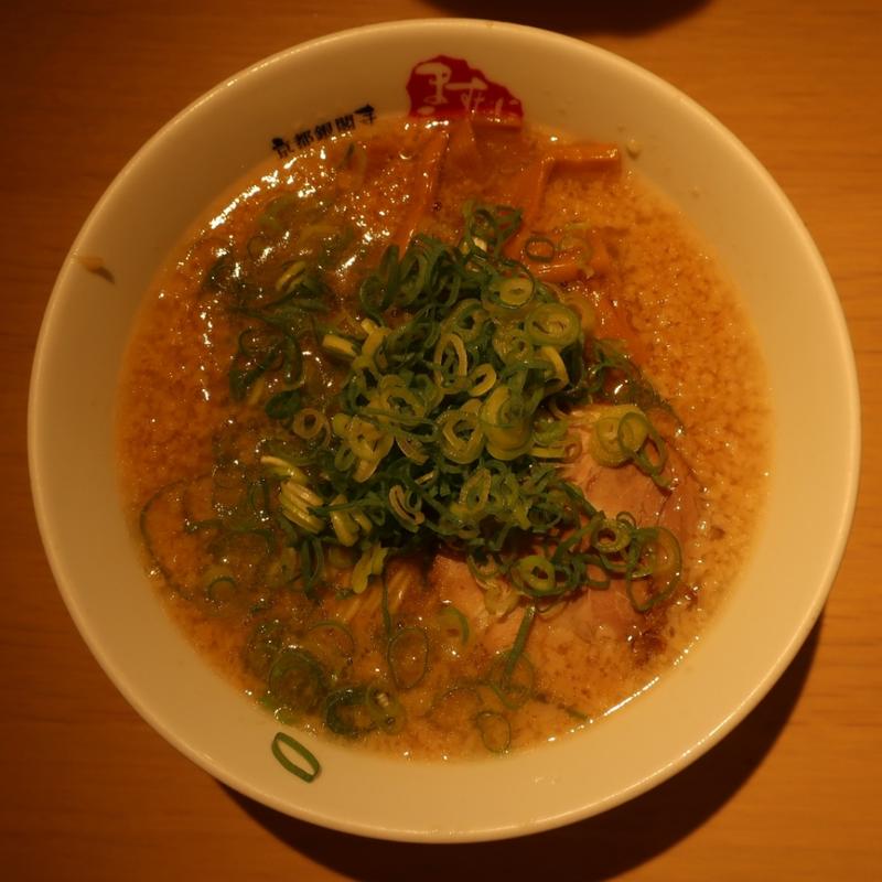 ラーメン(並)(京都銀閣寺ますたにラーメン 日本橋本店)