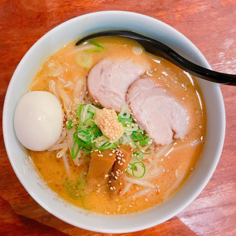 味噌ラーメン(札幌飛燕 神保町店)