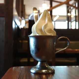 ソフトクリーム(びっくりドンキー足立東和店)