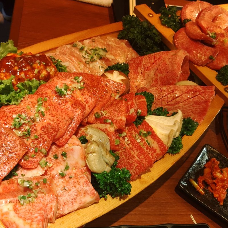 界セット(焼肉酒場新世界
)