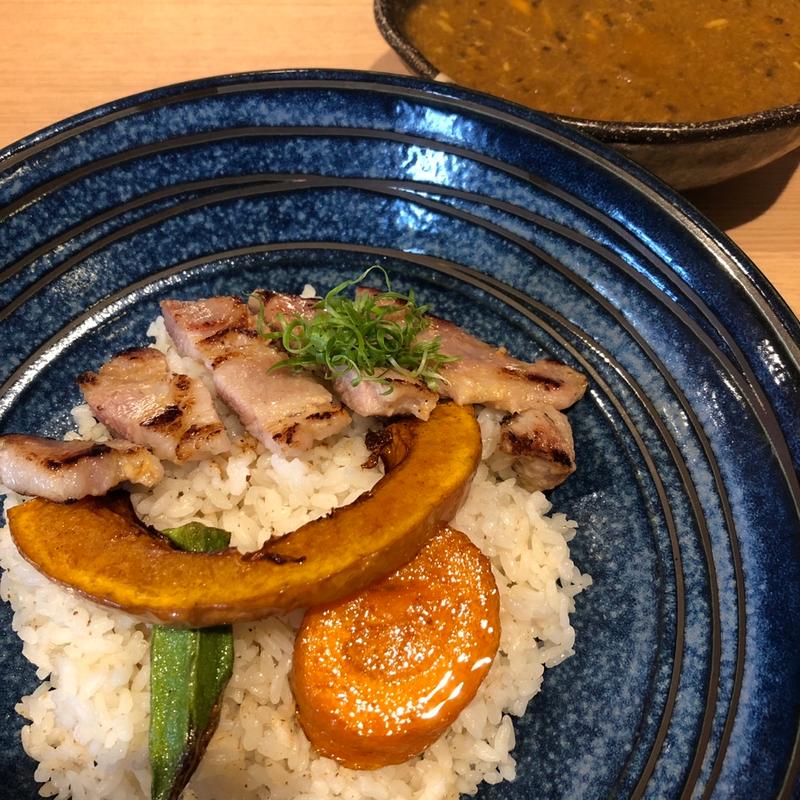 豚肉ソテースープカレー(京風カレー おこしやす)