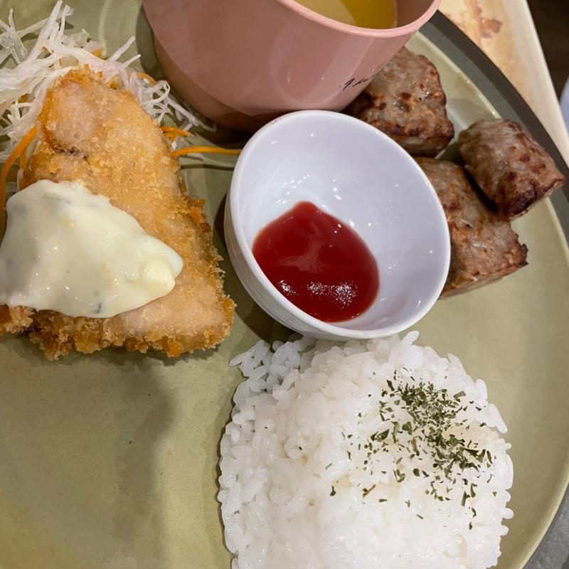 お子様ランチ(国頭港食堂)