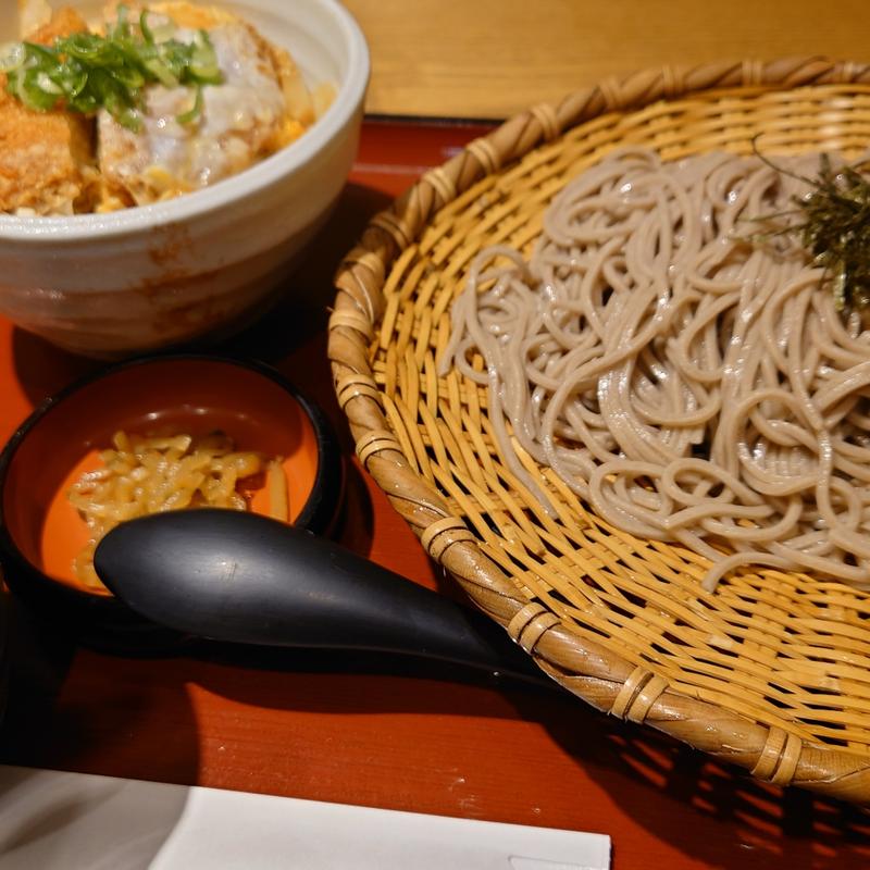 (杵屋 下関シーモール店 （きねや）)