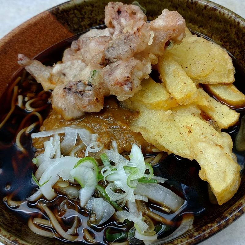 キーマカレーそば(柳屋そば店)