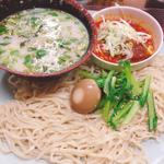 辛ホルつけ麺(味玉入り)(とん平食堂 )