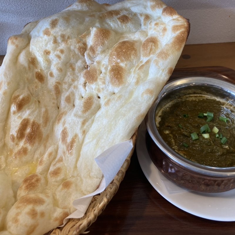 ほうれん草のカレー(ラリグラス )