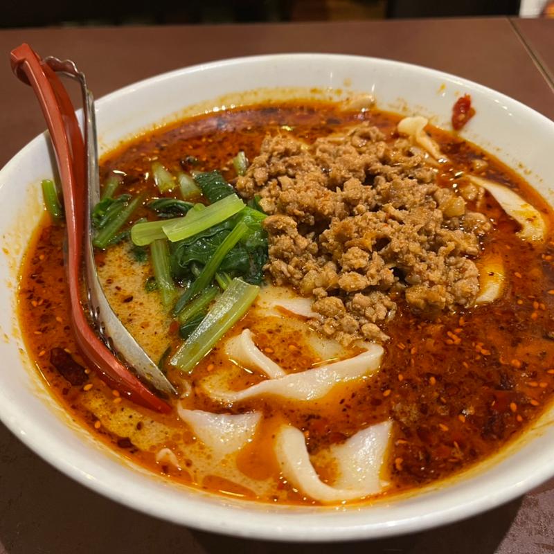 元祖麻辣刀削麺(本格中華料理 陳家私菜 新宿店)