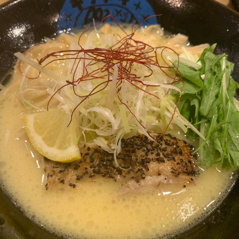 鶏白湯ラーメン塩　塩のキラメキ　並(コムギノキラメキ)