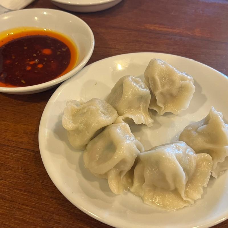 ニラ・エビ・豚肉の水餃子(東北人家)